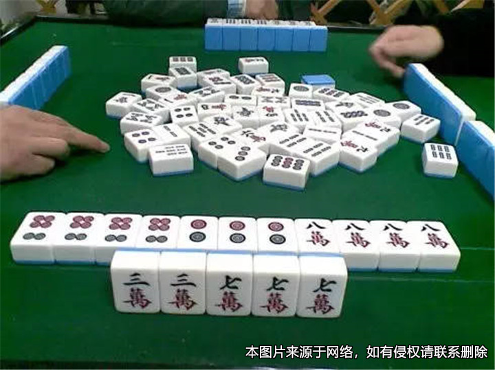 妻子沉迷麻將不顧家，丈夫三次起訴離婚